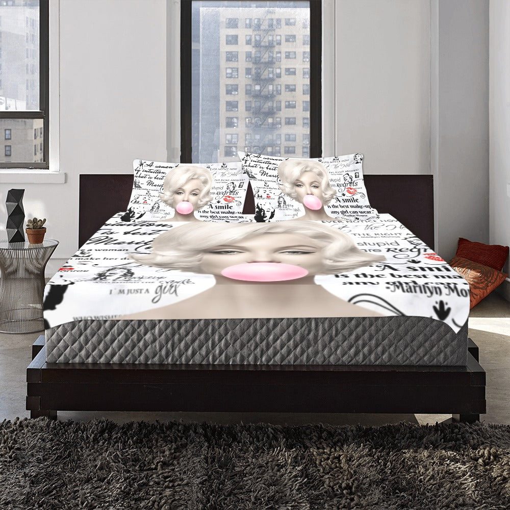 Marilyn Black/White Wording Bed Set